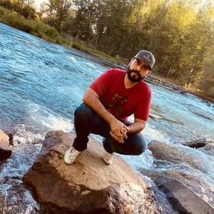 Meet your Posher, Ramon